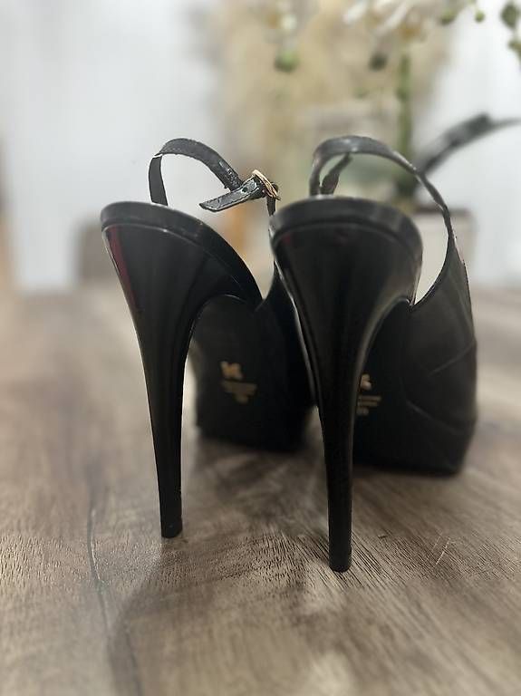 Scarpe da donna: Kazar – Usato da Eschlikon TG venduto da tak_p2dk 3