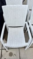 6 Gartenstühle / Terrassenstühle in Weiss – Rattan-Optik