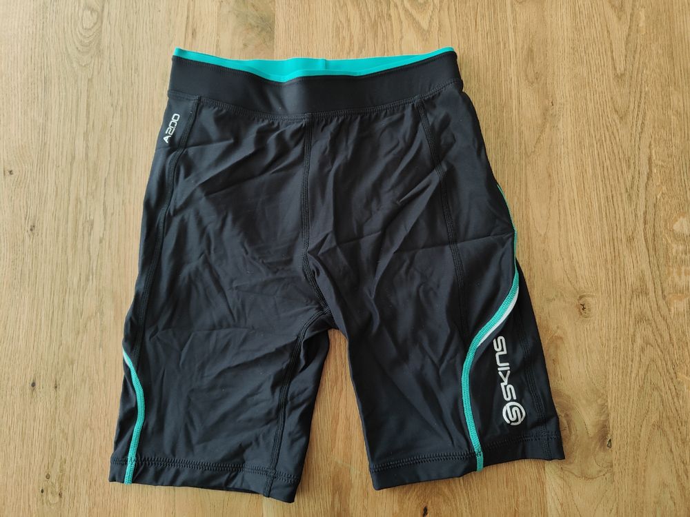 Short De Compression Skins A200 Taille M – Noir, Neuf Avec Défauts (discontinué)