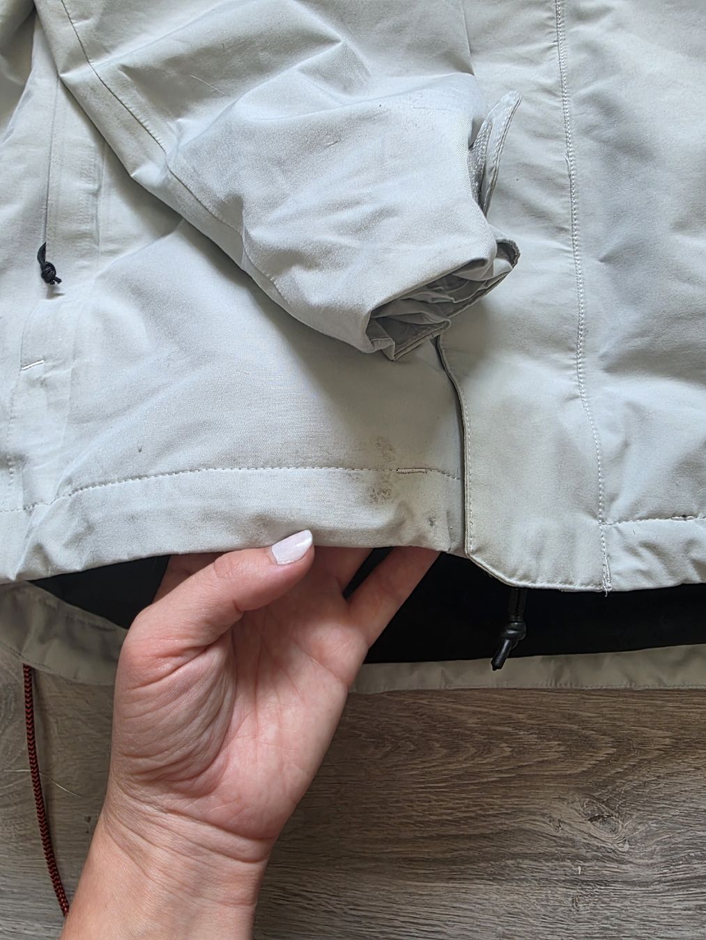 Burton Giacche: Burton Snowboardjacke Grösse S hellgrau – Usato da Pfaffhausen venduto da Fides91 3
