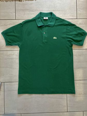Polo Lacoste Grösse 4 grün guter Zustand