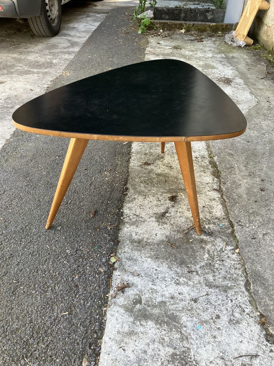 Tavoli: Table basse design vintage dans le style Max Bill – Usato da fribourg venduto da Retroverso