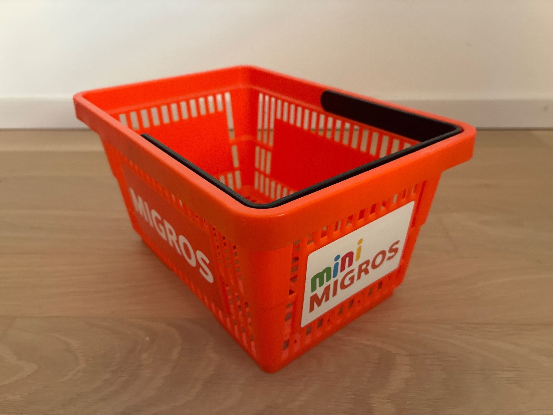 Migros Giocattoli: mini Migros Körbli – Usato da Uster venduto da Osche 1
