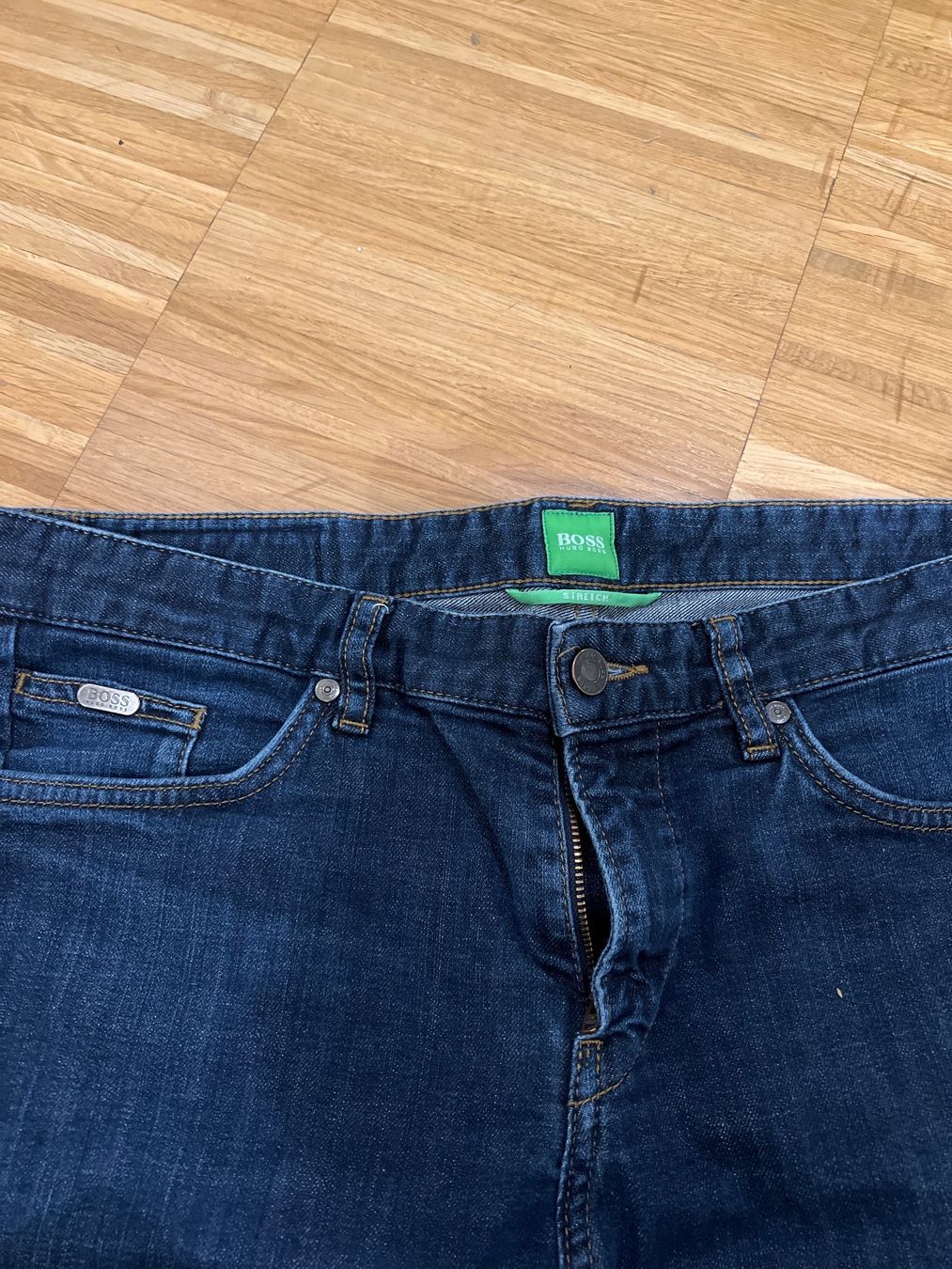 Hugo Boss Jeans: Hugo Boss Herren Jeans – Usato da Menzingen venduto da Dali2504 1