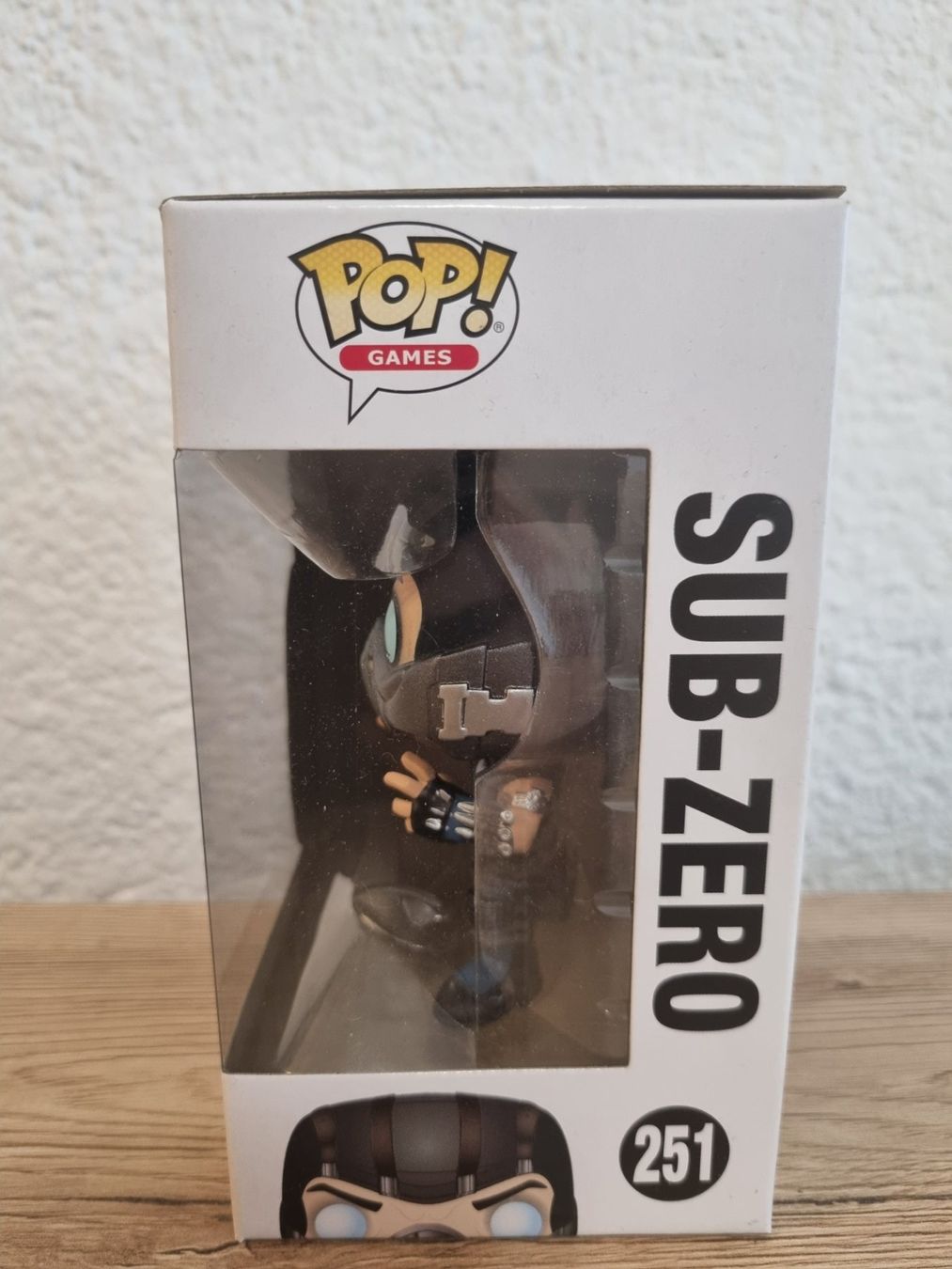 Funko Figuren: Funko Pop Mortal Kombat X #251 - Sub-Zero – Neu und originalverpackt aus Oberdorf NW von CollectingWorld 2