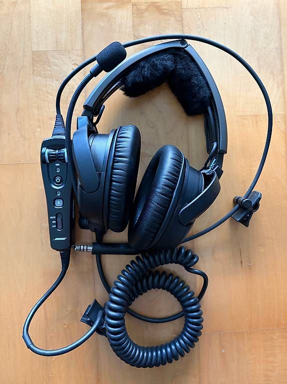 Bose Casques audio: Bose A20 Aviation Headset – D'occasion à Rorschacherberg par colibri84
