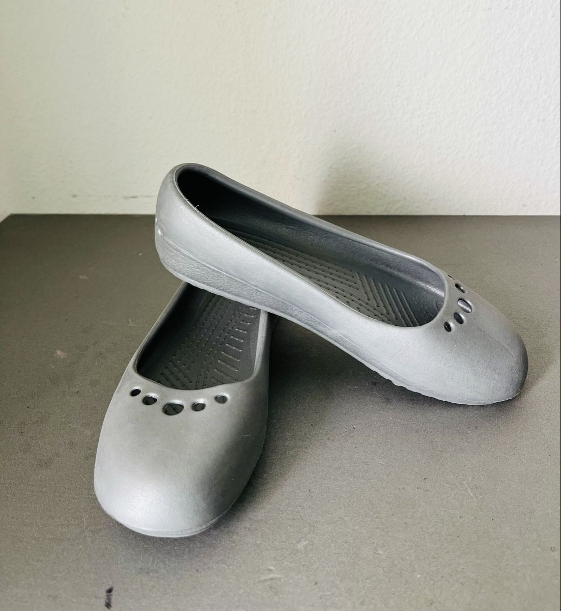 Crocs Scarpe per ragazze: CROCS pointure 36 – Usato da Vevey venduto da jade1800