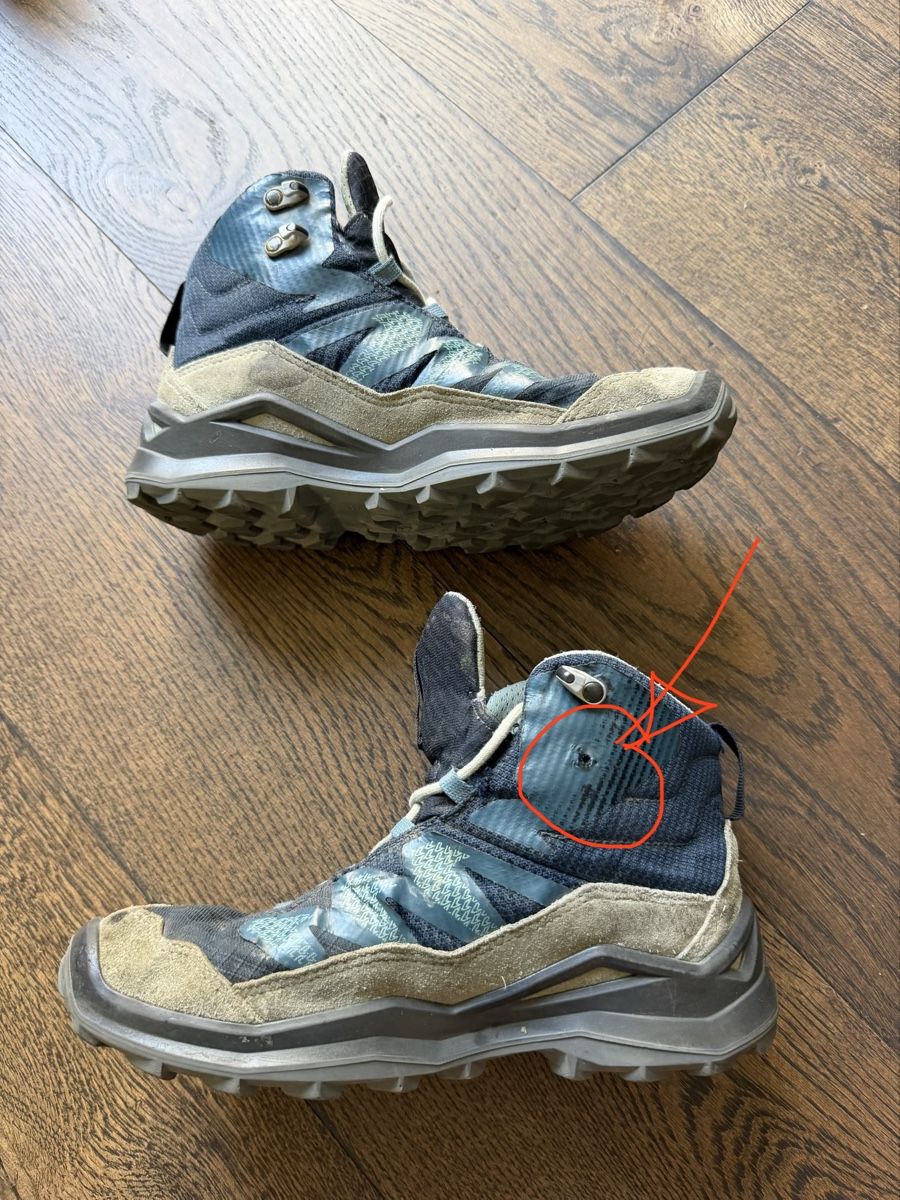Lowa Chaussures garçon: Lowa Wanderschuhe Kinder gebraucht Grösse 37 – Défectueux à Münsingen par cwiedmer 3