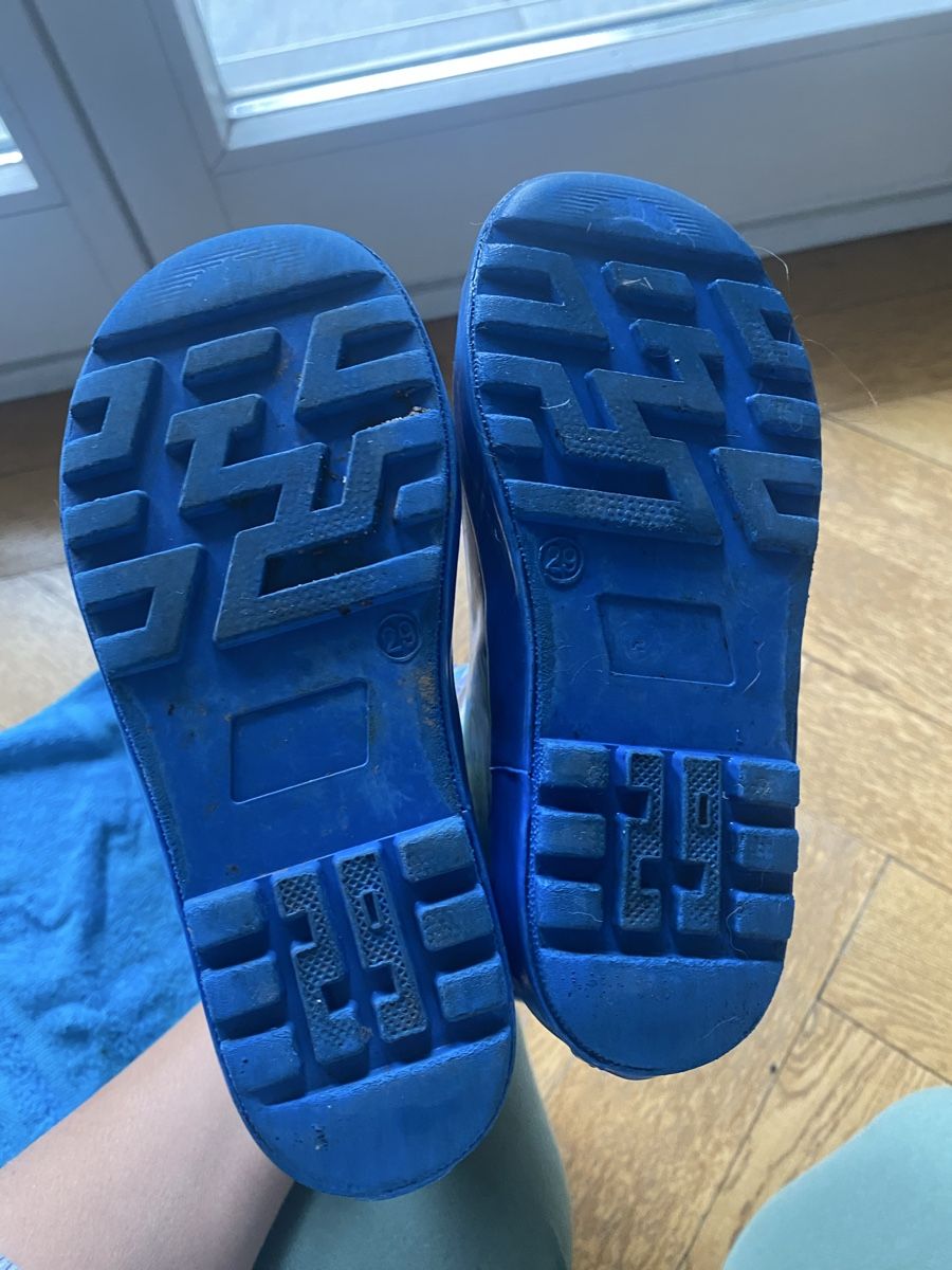 Chaussures hommes: Gummistiefel Grösse 29 – D'occasion à Bern par Violettaline 2