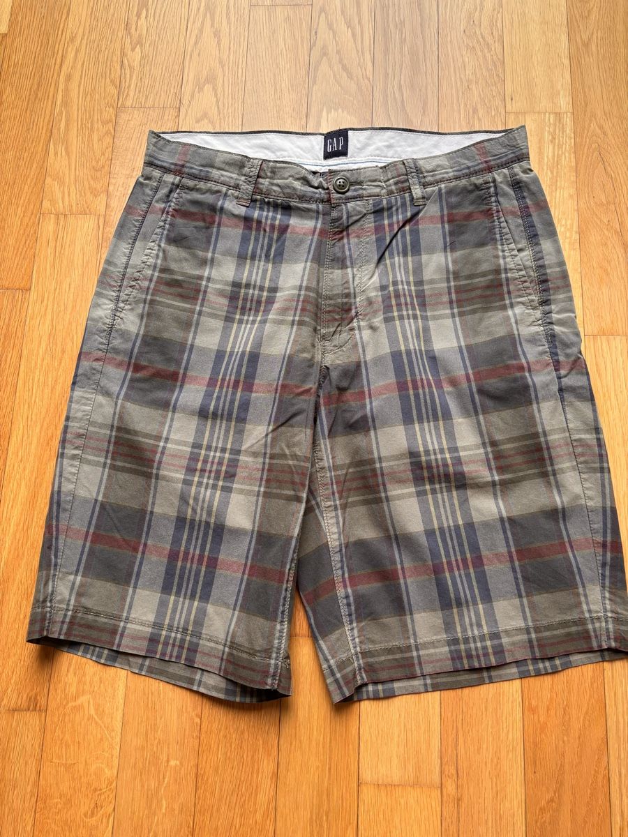 Gap Pantaloni: Bermudas GAP – Usato da Zürich venduto da ConnieS01
