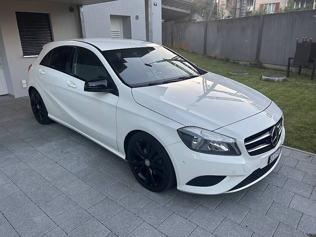 Mercedes-Benz Automobili: MERCEDES BENZ A180 BlueEF – Usato da Wangen b. Olten venduto da DDric