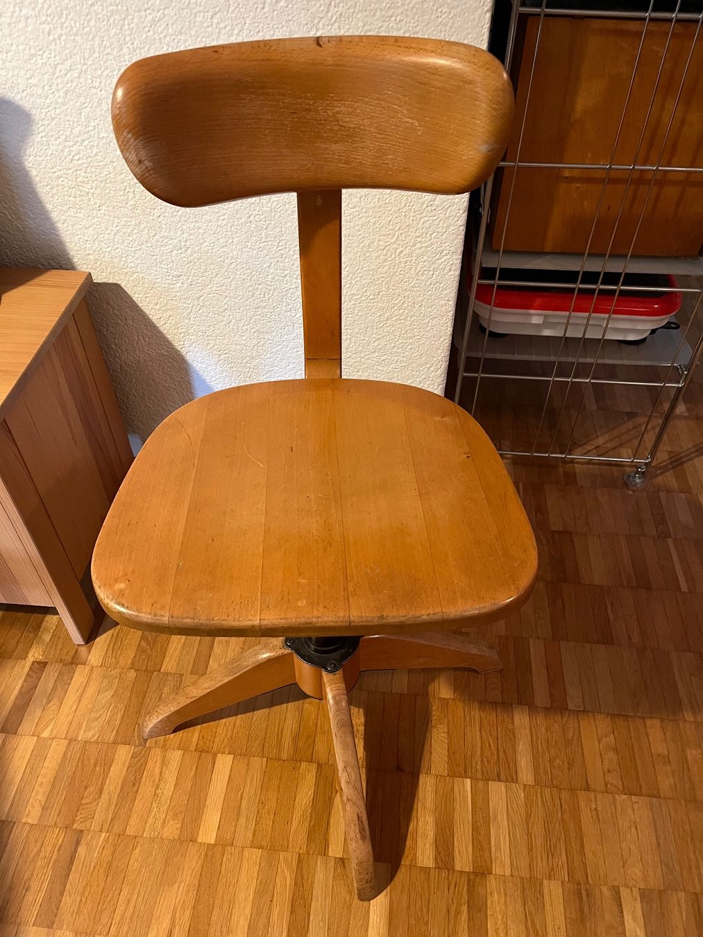 Giroflex Chaises: Bürostuhl Giroflex Martin Stoll – D'occasion à Allschwil par metalltisch