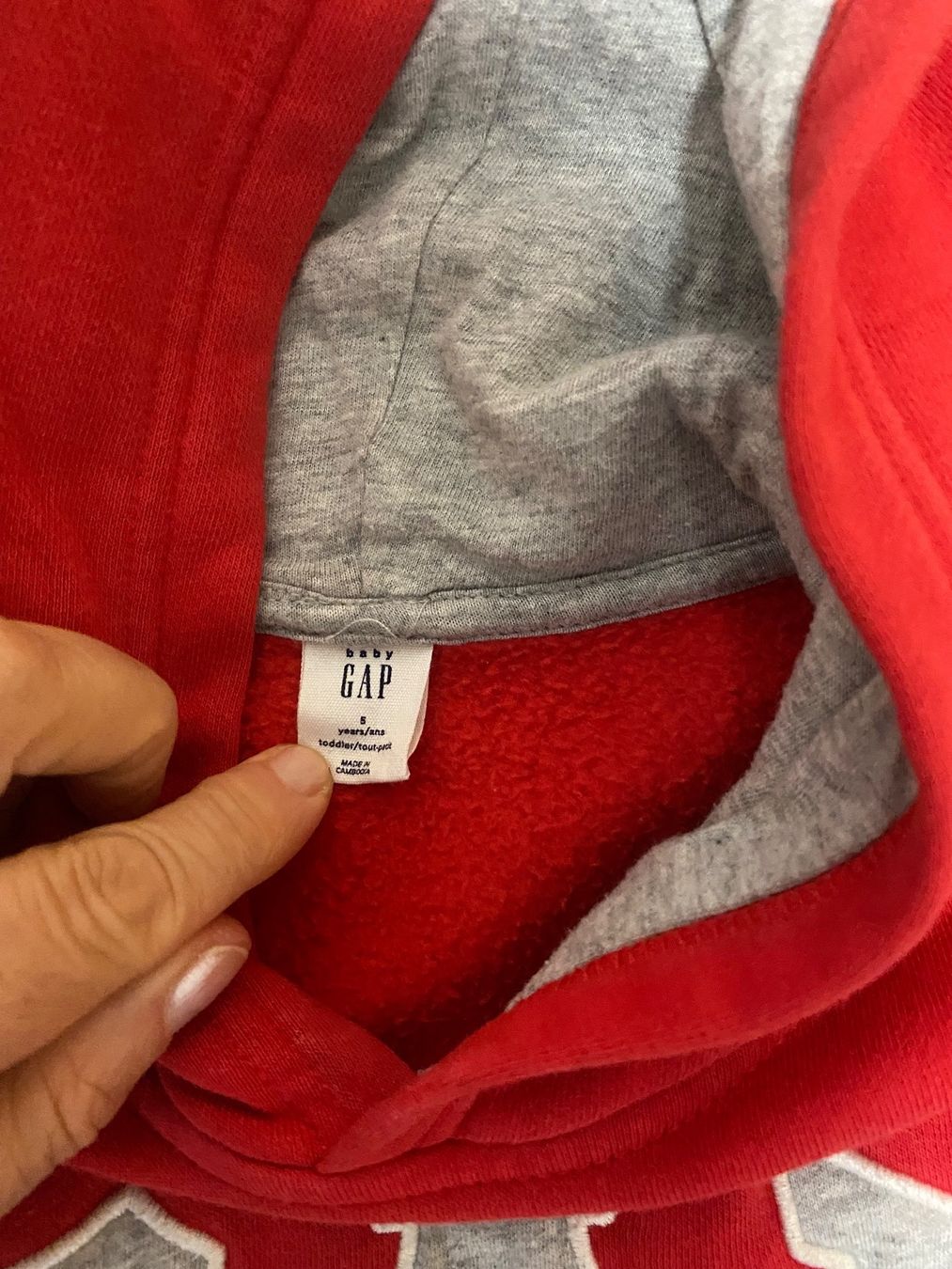 Gap Pulls et sweat-shirts: GAP Pullover, Gr.110 – D'occasion à Vezia par luce2011 1