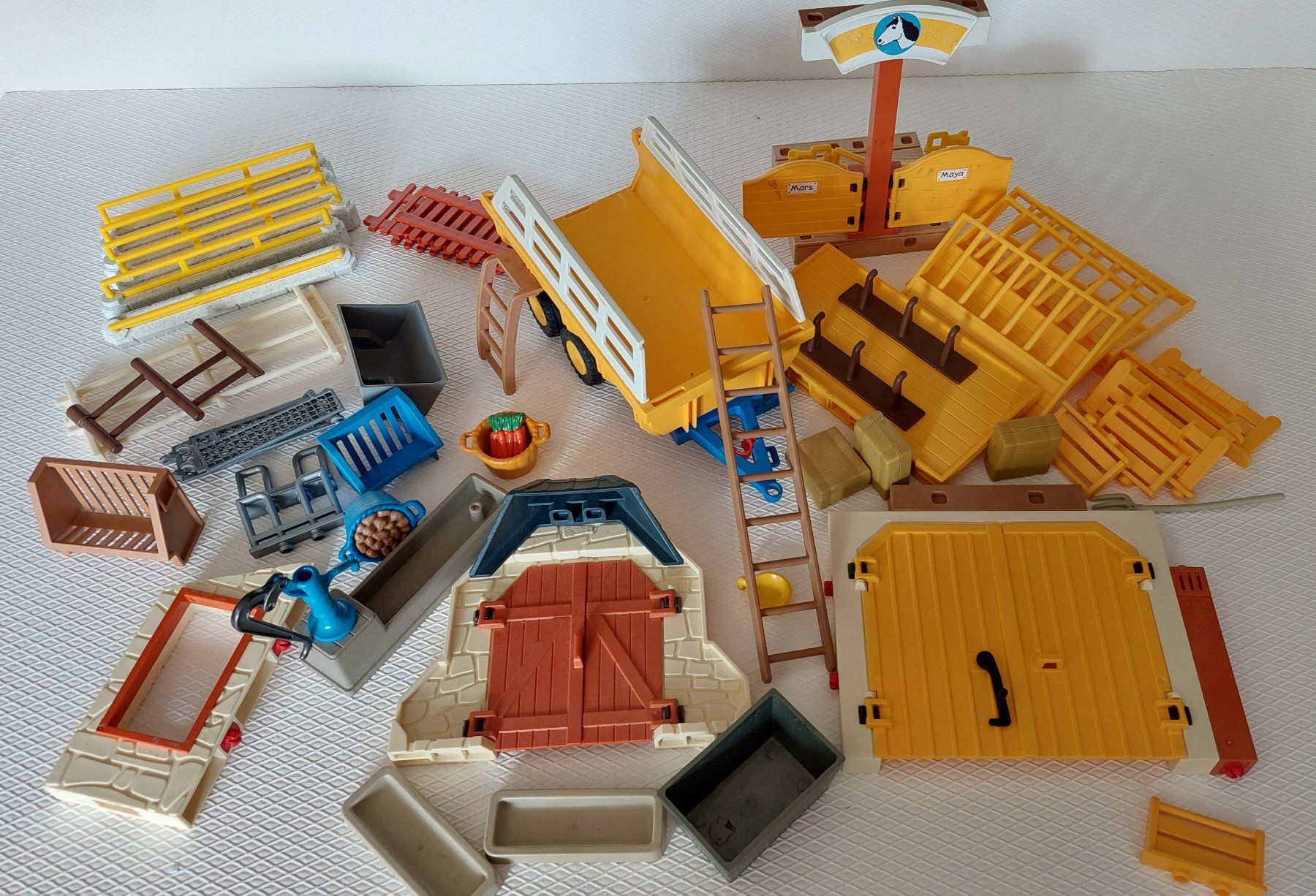 Playmobil Giocattoli: Playmobil - ferme, ranch ... – Usato da Grandson venduto da Dobbyl