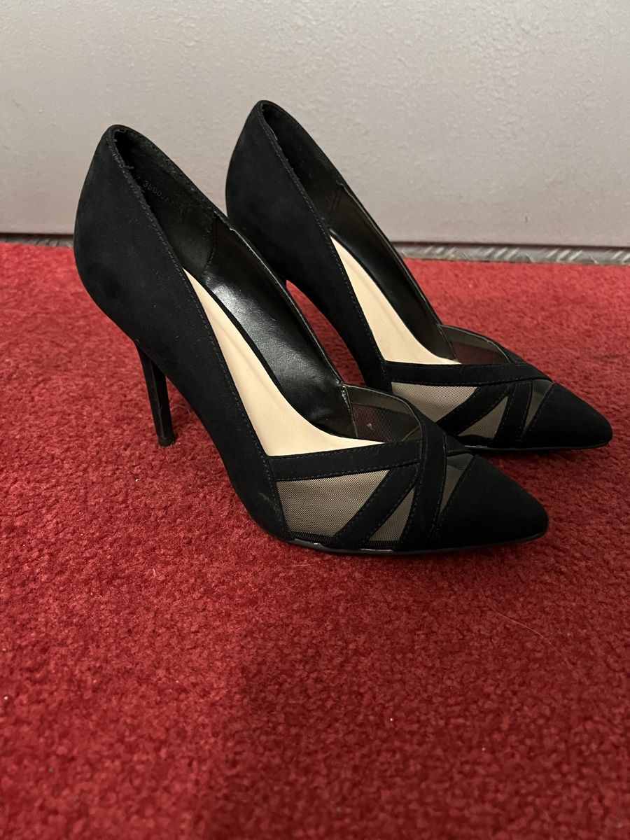 Scarpe da donna: Elegante schwarze Pumps, Grösse 39 – Usato da Zürich venduto da Kos12345 1