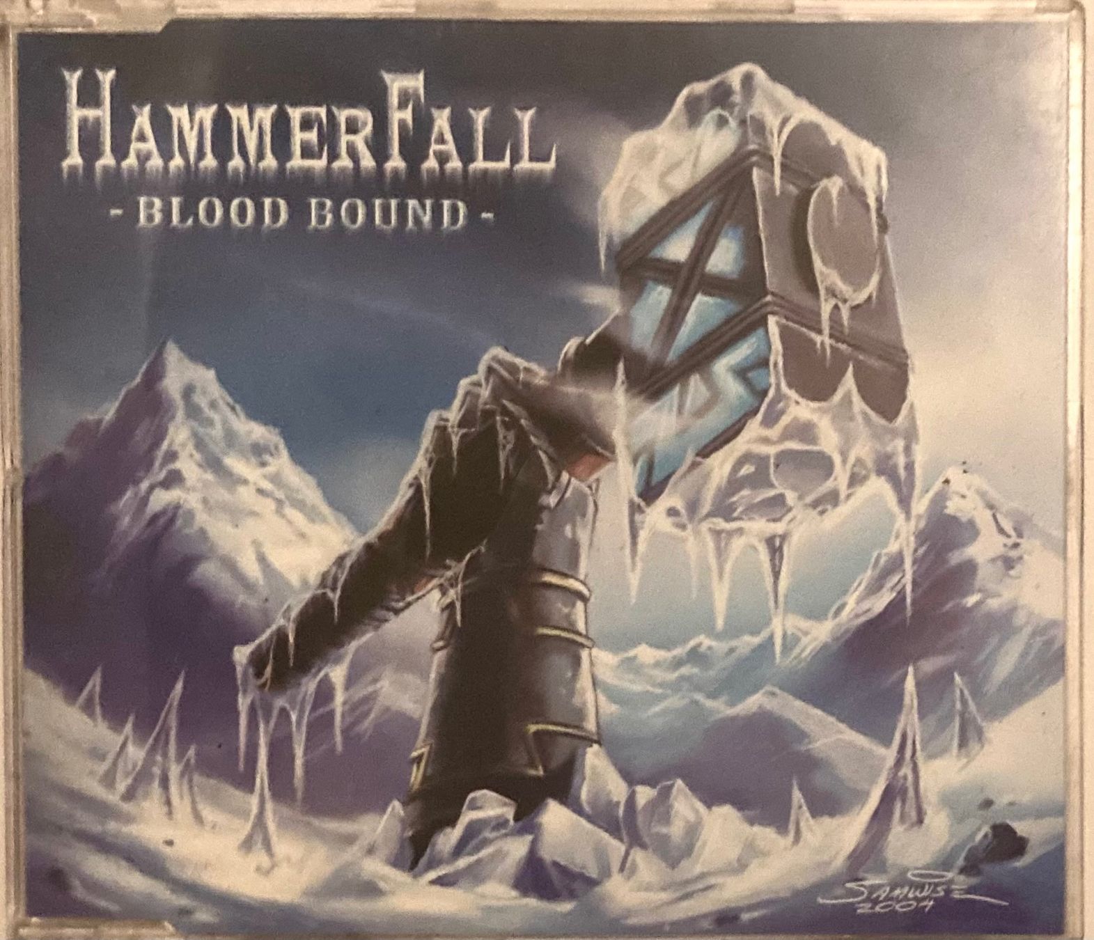 CD: HAMMERFALL - BLOOD BOUND – Usato da Poliez-Pittet venduto da Newtown-Records