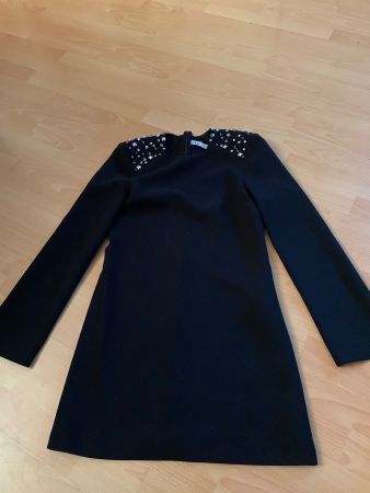 Magnifique robe de fête Zara noire taille xs