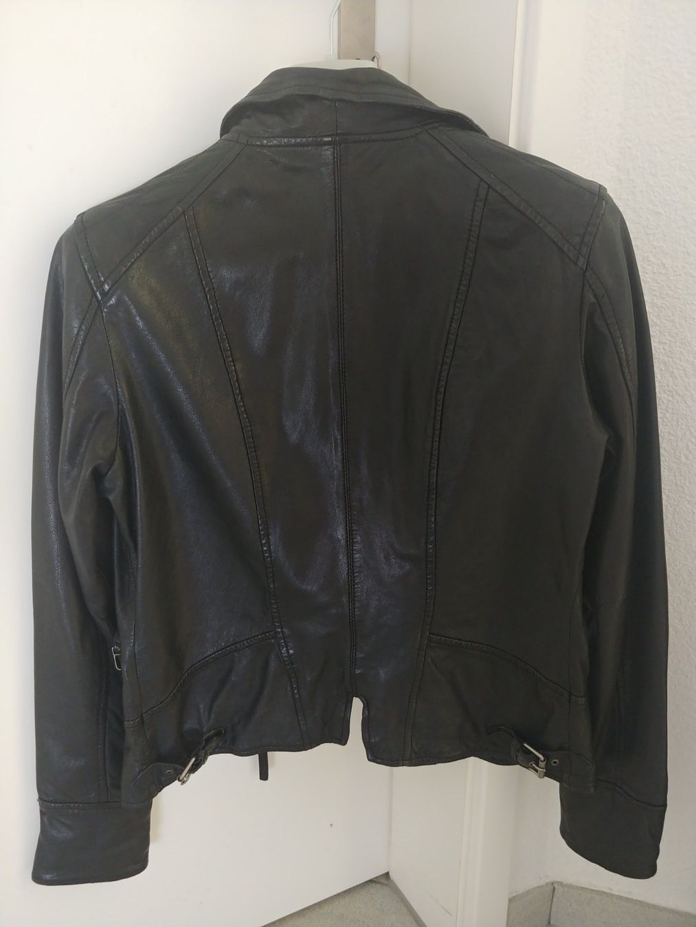 Giacche: Lederjacke Damen Gr. L, Neu – Nuovo (secondo la descrizione) da Bäriswil BE venduto da Rezz 1