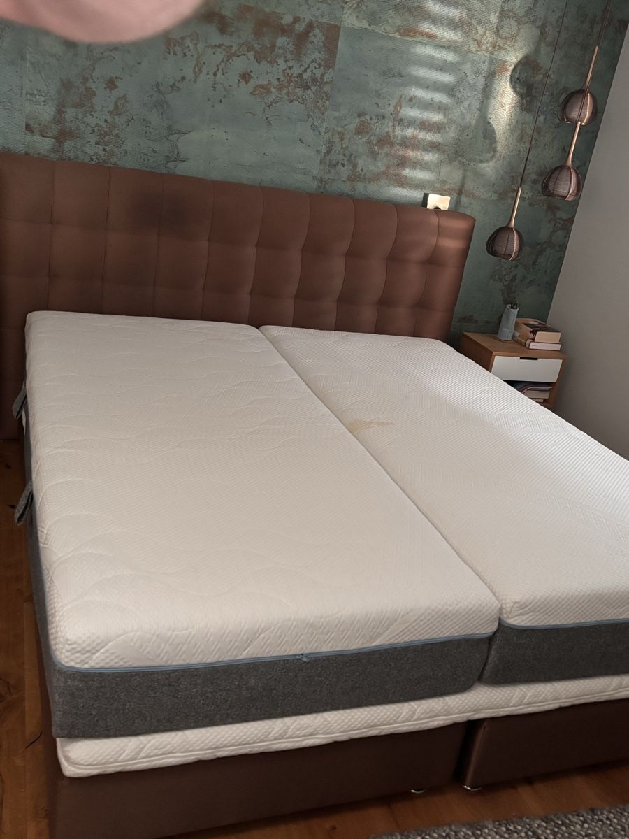 Betten: Schönes Doppel Bett mit Matratzen – Gebraucht aus Studen SZ von Britman 2