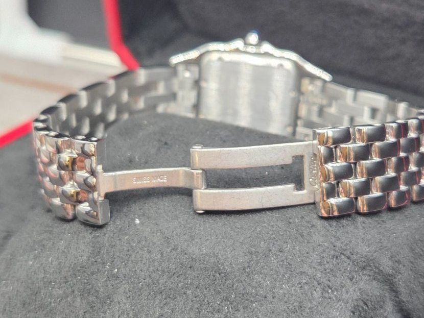 Cartier Uhren: Cartier – Neu und originalverpackt aus La Chaux-de-Fonds von curtitswisswatches 7