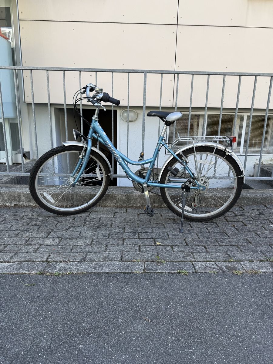 Biciclette: Fahrrad Leopard blau, gebrauchter Zustand – Usato da Uster venduto da HiestandReto 1