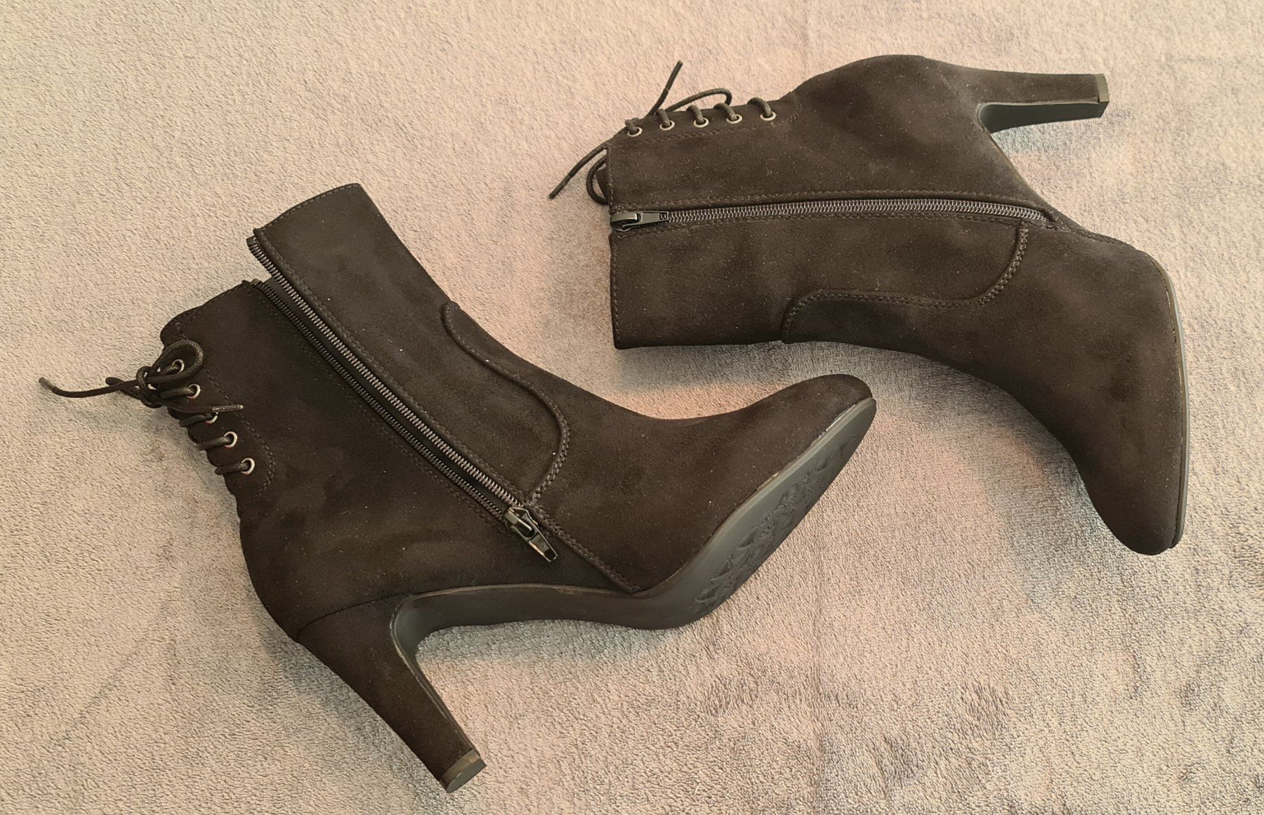 Scarpe da donna: Stiefeletten – Nuovo (secondo la descrizione) da Ruswil venduto da DNAB 3