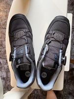 Veloschuhe neuwertig 