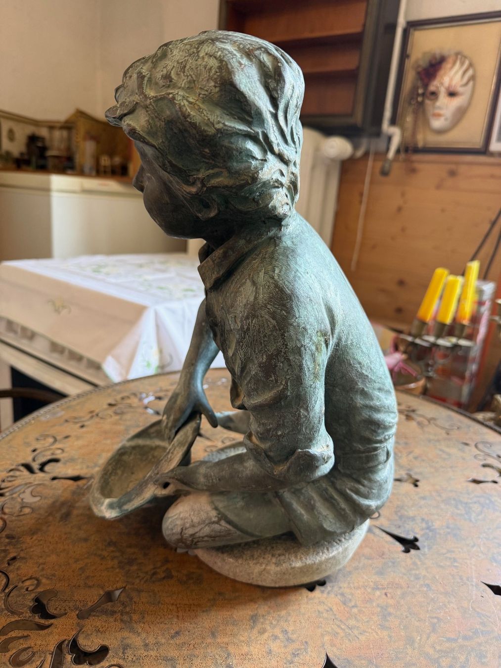 Statuette: Figur "Knabe mit Schale", Gartendeko vermutlich Bronze – Usato da Koblenz venduto da Kbaldinger 3