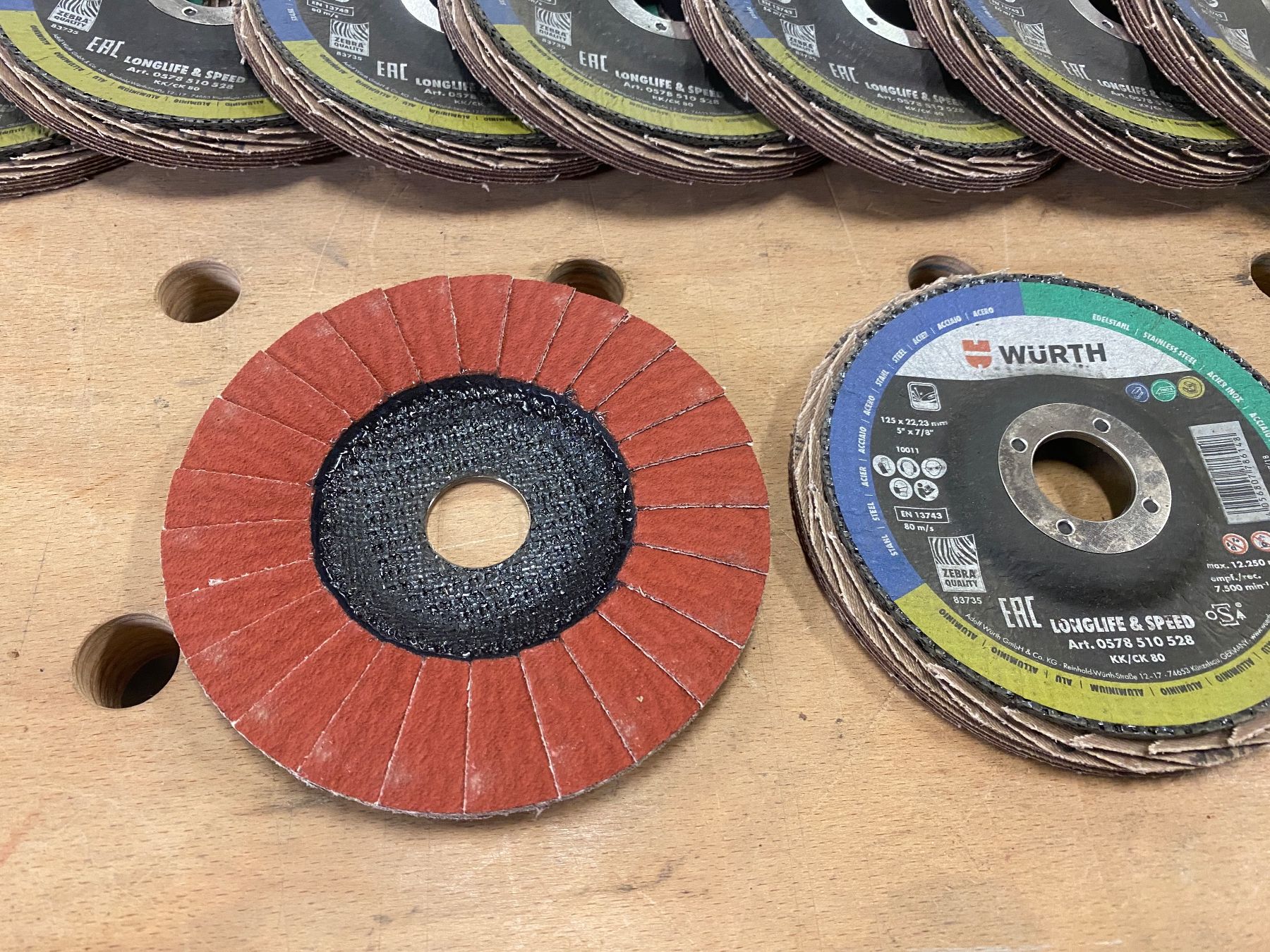 Würth Tutti gli attrezzi: Würth Lamellenfächerschleifscheiben ab 1.- – Nuovo (secondo la descrizione) da Wabern venduto da HK-Design 1
