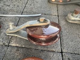 Wunderschöne Rolle / Flaschenzug Isolator Freileitung Strom