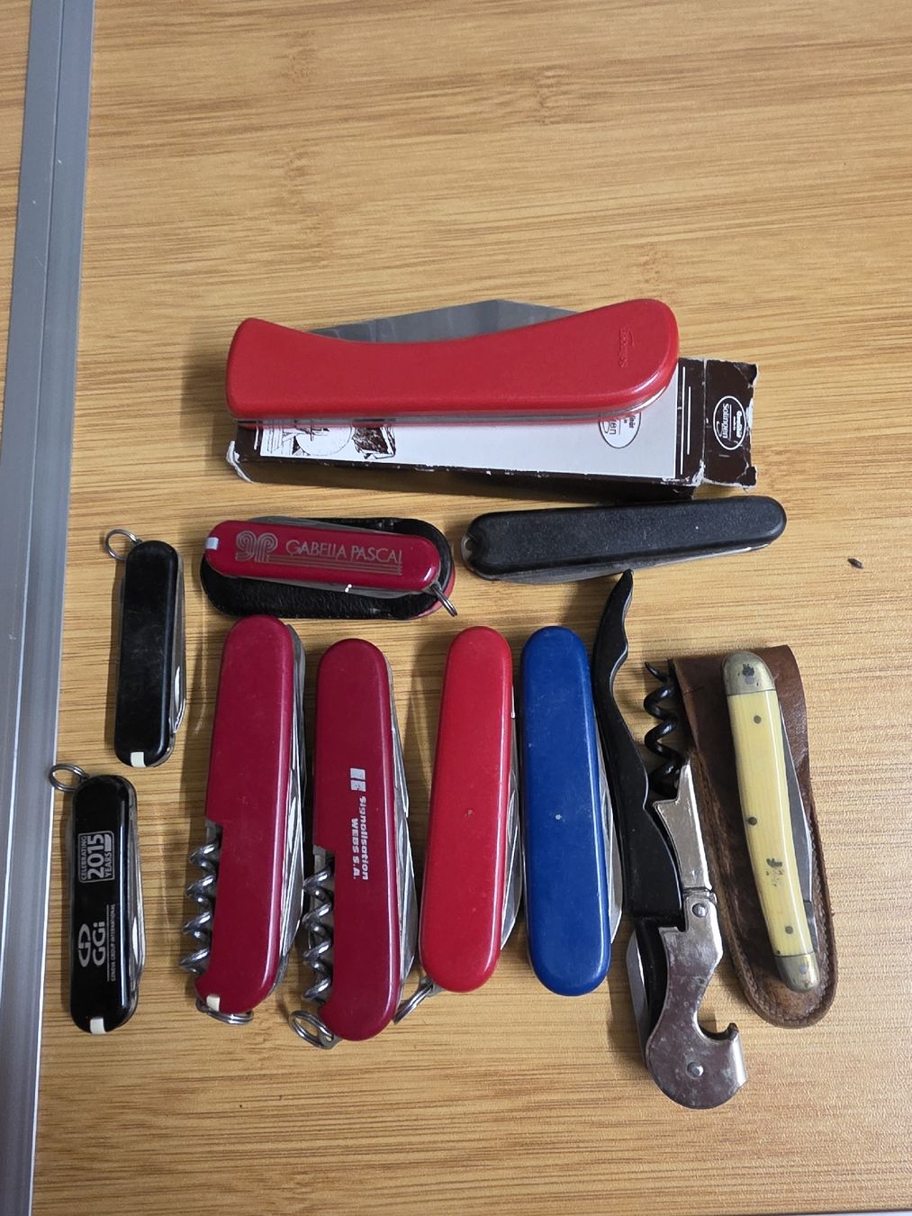 Couteaux de poche: lot de couteau – D'occasion à Val-d'Illiez par AntiqueG 1