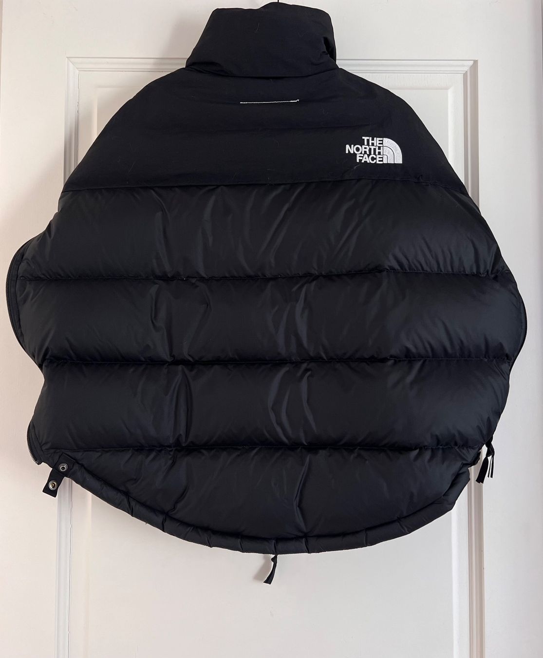 Maison Margiela Jacken: MM6 x The North Face Circle Jacket – Gebraucht aus Corsier-sur-Vevey von Kristina.Nova 2