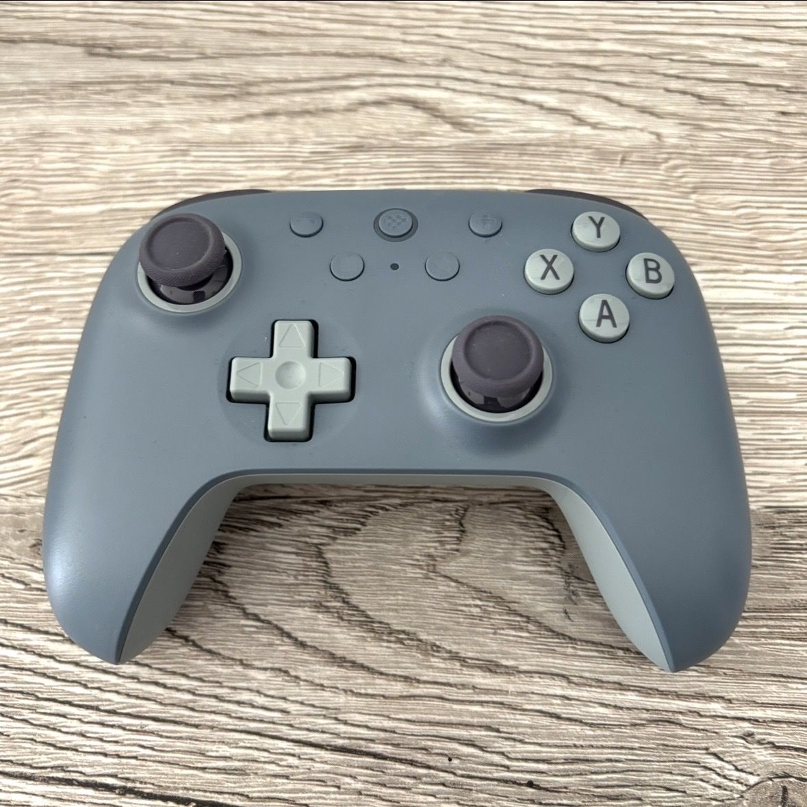 8BitDO Manettes: 8BitDo Ultimate 2C Wireless Controller neuwertig – Neuf avec emballage d'origine à Herzogenbuchsee par Argjentcool 1