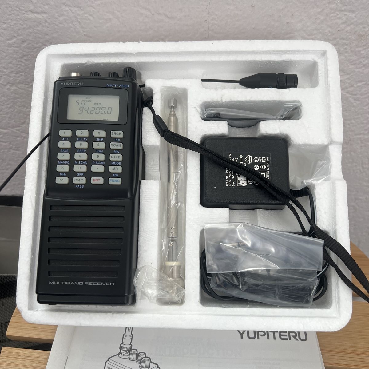 Radiocomunicazione: Multiband Empfänger Yupiteru MVT-7100 mit OVP gebraucht – Usato da Unterkulm venduto da Sita013 1