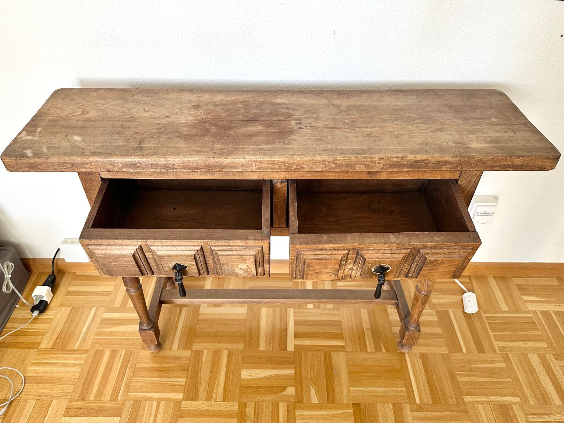 Kommoden: Antike Spanische Holzkommode Console – Gebraucht aus Basel von LynnundPepe 3