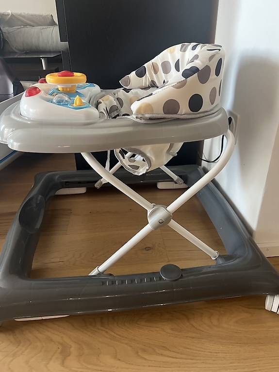 Fahrzeuge für Kinder: Babylauflernhilfe – Gebraucht aus Basel von joc_8yx9 1