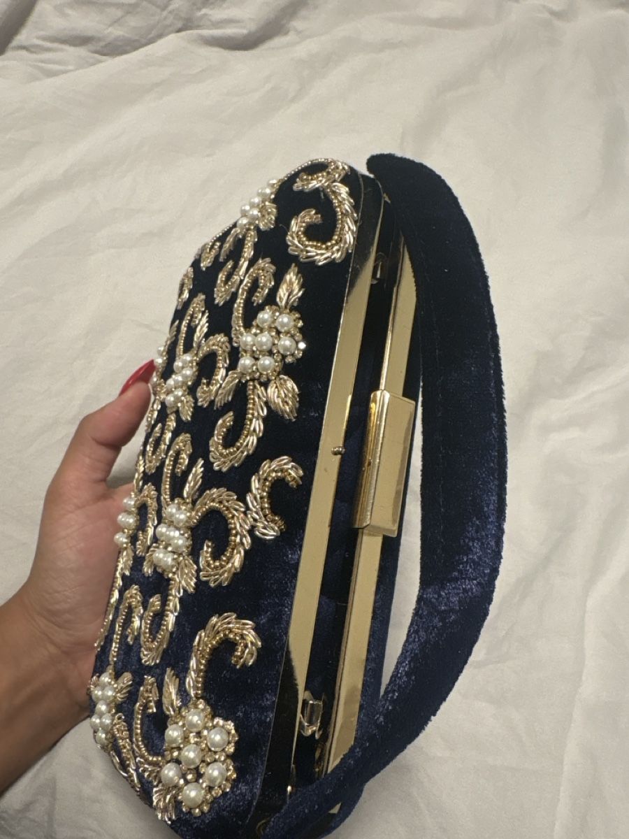 Sacs femmes: Clutch Bag navyblau – Neuf (Voir description) à Pieterlen par jmsophia 1