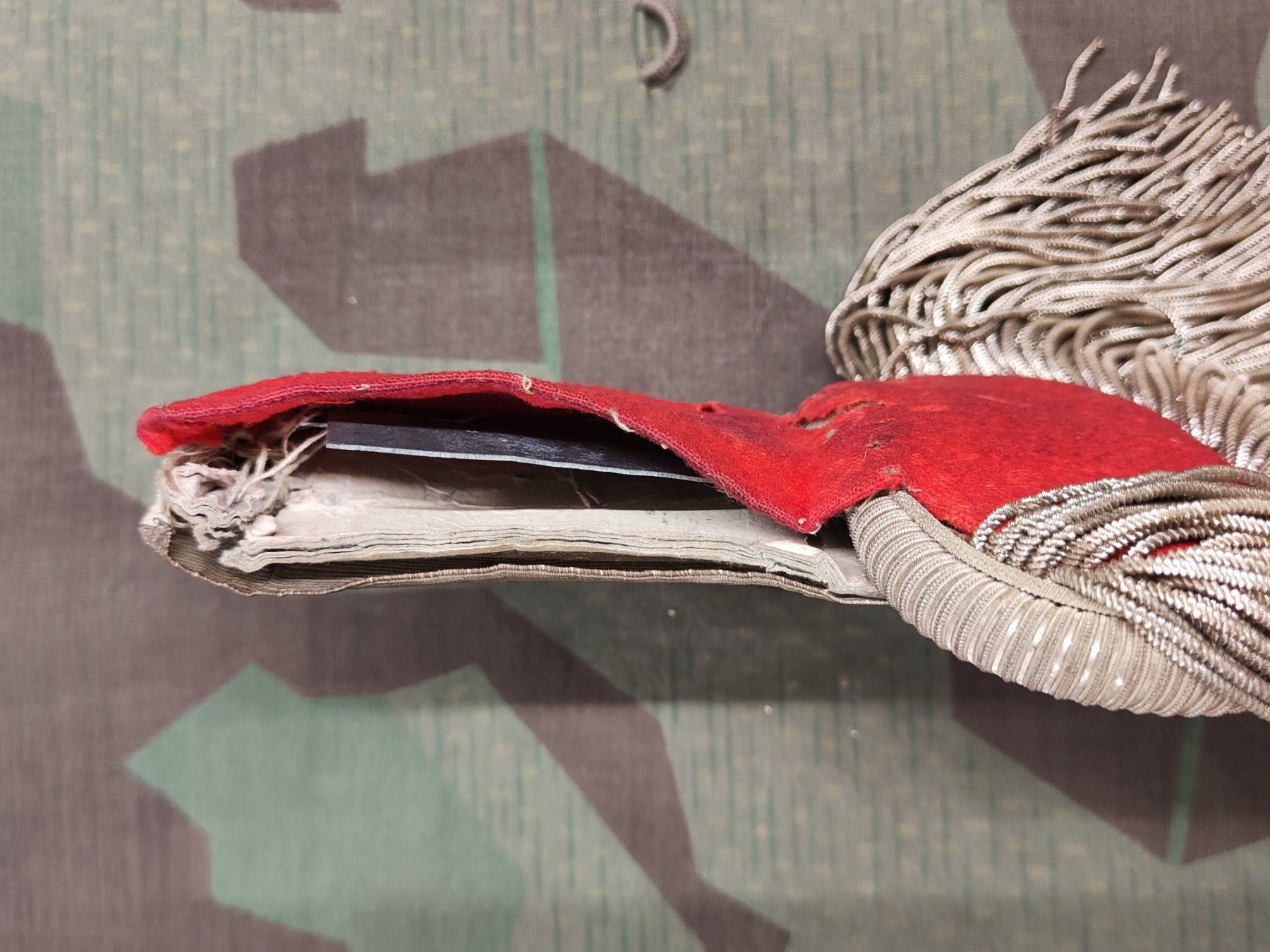 Armée suisse Uniformes: Epaulette – D'occasion à Bauma par SwissMilitaria 2