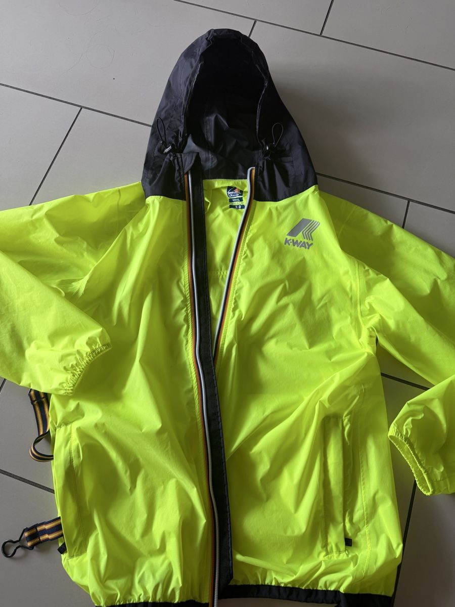 Jacken: Regenjacke K-Way – Neu (gemäss Beschreibung) aus Neerach von the_modern_mini