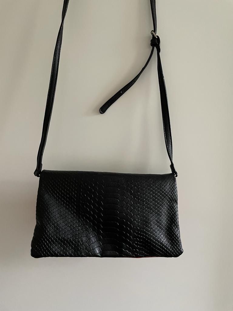 Taschen für Damen: Sac à main noir et rouge – Gebraucht aus Sion von edelweissse 1