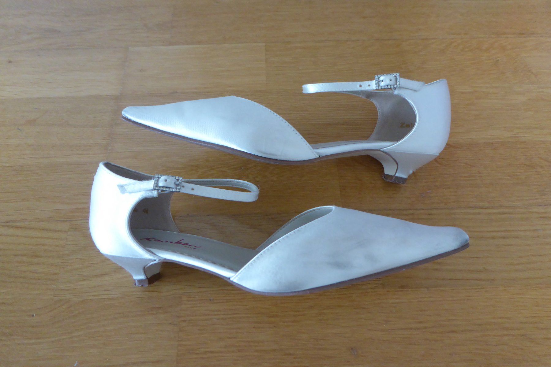 Scarpe da donna: Satin Brautschuhe der Marke Rainbow – Usato da Greifensee venduto da guteangebote 4