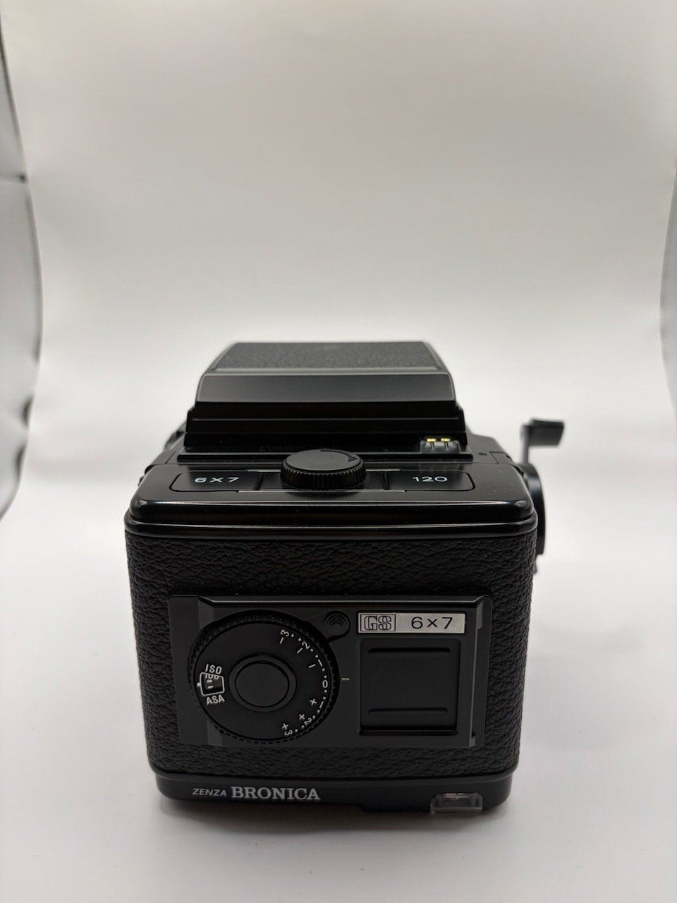 Bronica Fotocamera: Bronica GS-1 6x7 PG 100 + viseur – Usato da Biel/Bienne venduto da kiouk 6