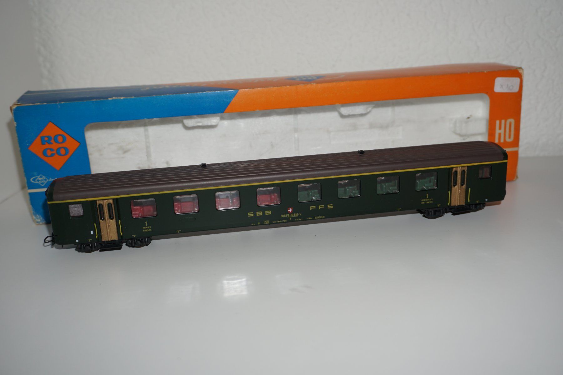 Roco 4239 - SBB EW II grün 1.Klasse H0/DC (Gebraucht) in Matten b ...