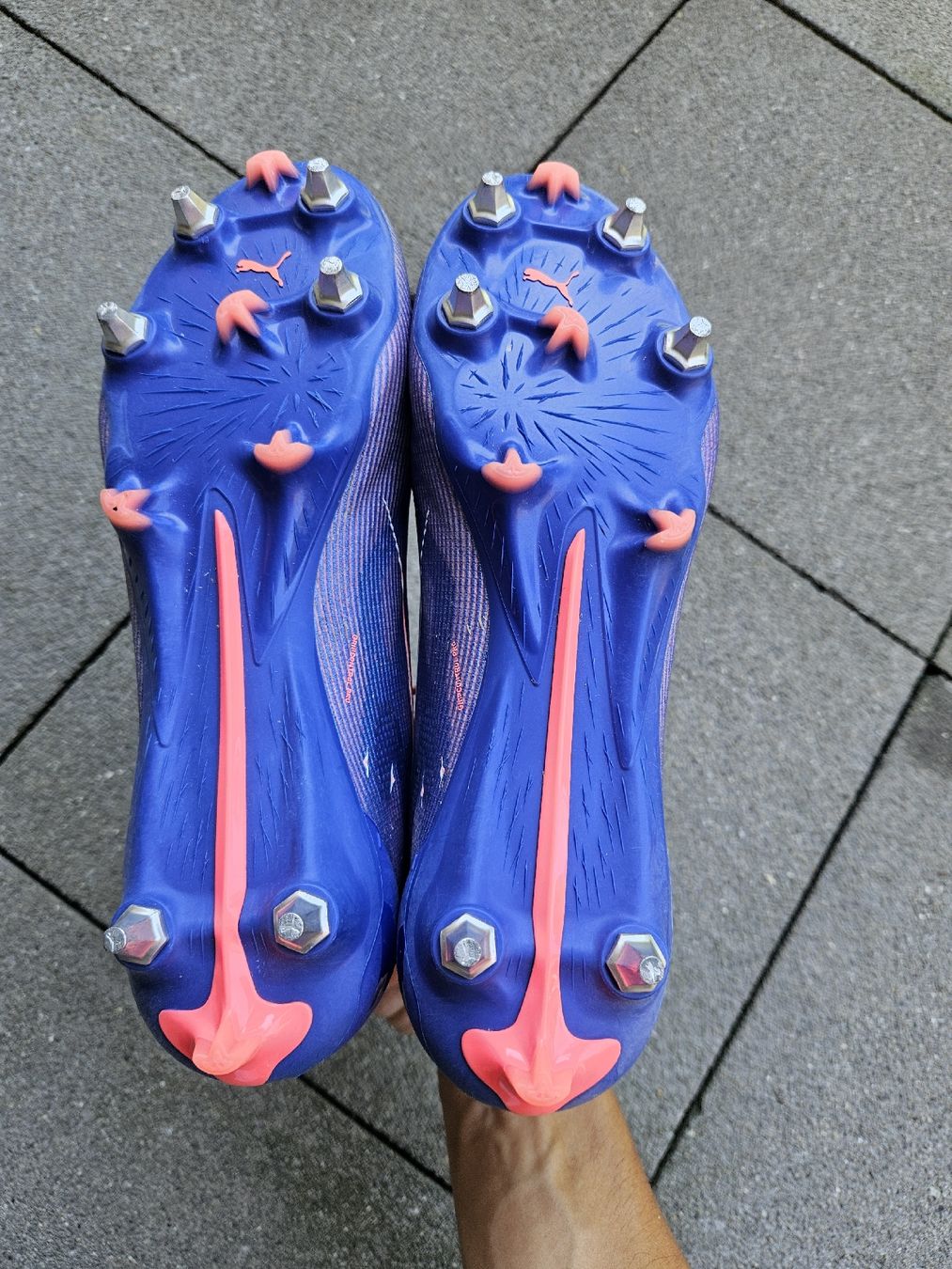 Puma Scarpe da uomo: Puma Ultra SG Stollen Elite Gr 42.5 – Nuovo (secondo la descrizione) da Emmenbrücke venduto da TopGato 1