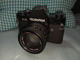 Rollei SL35 Spiegelreflexkamera mit Carl Zeiss Planar 1.8/50