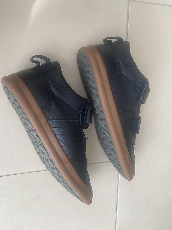 Scarpe per ragazzi: Schuhe Camper Leder G25 – Usato da Basel venduto da svetlana010 2