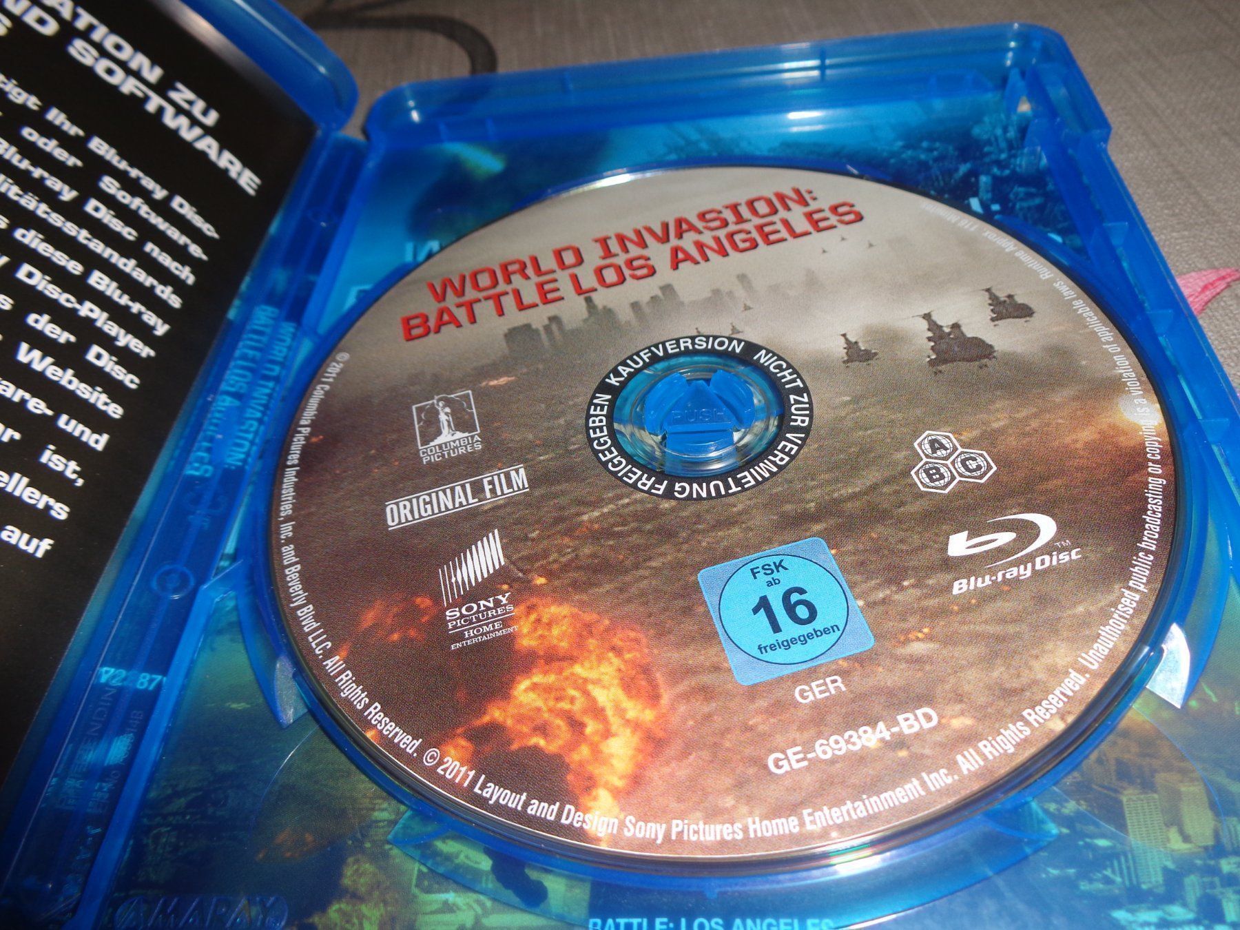 Tutti i DVDs: World Invasion - Battle los Angeles BLU-RAY – Usato da Olten venduto da Disc-Verkauf 1