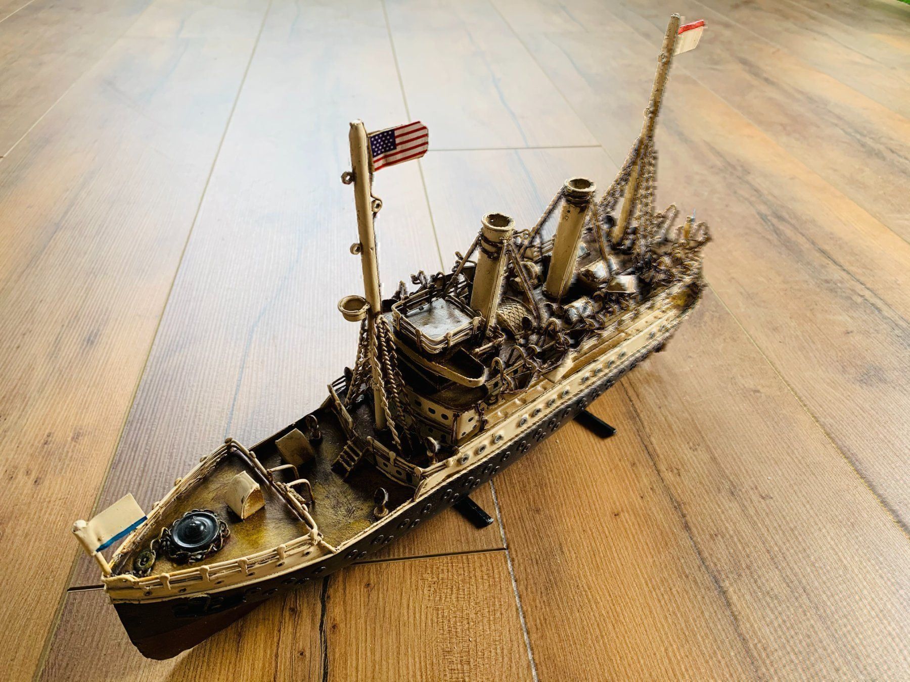 Kit di modellismo & Modellini statici: Modellbau HANDMADE 1:20 MARKLIN 37cm XXL – Nuovo e nell'imballaggio originale da Bergdietikon venduto da shopAgent 2