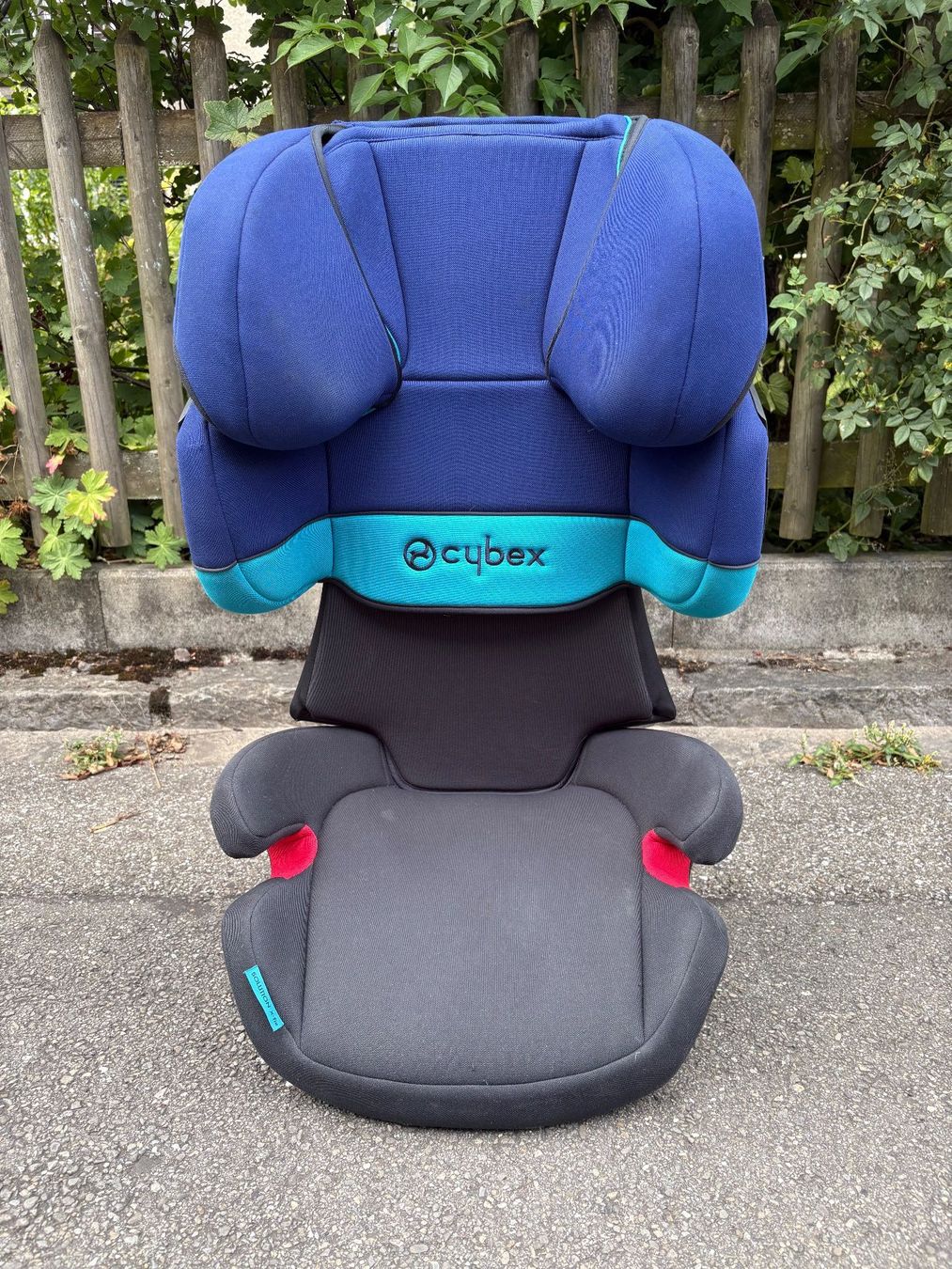 Cybex Auto-Kindersitze: Cybex Solution Autokindersitz mit Isofix – Gebraucht aus Bern von TSB01