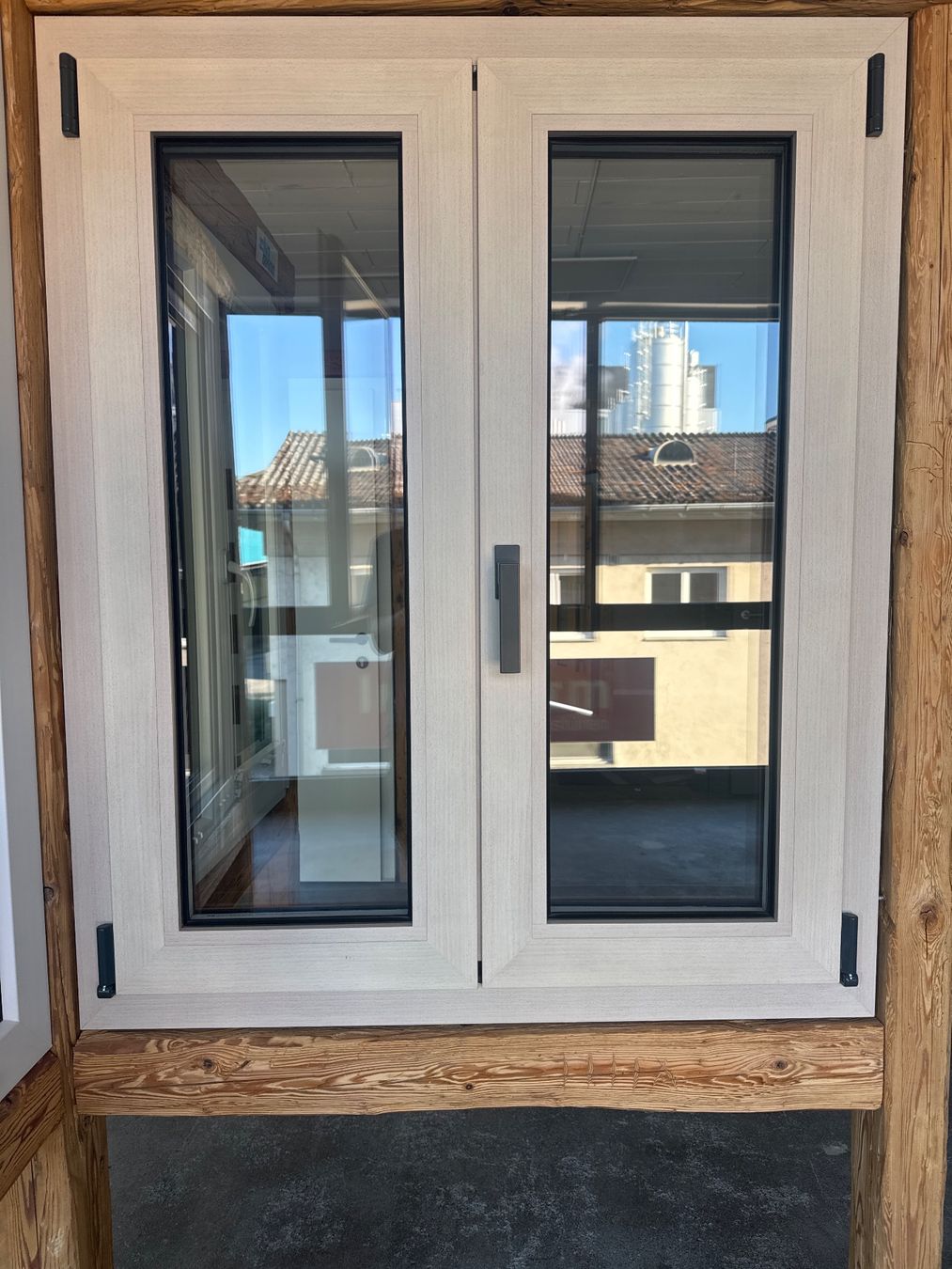 Fenster: Fenster Aluminium Holzoptik – Gebraucht aus Buchs LU von boe_6dgx